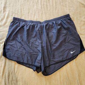 3x Nike Women's gray shorts lined inside
